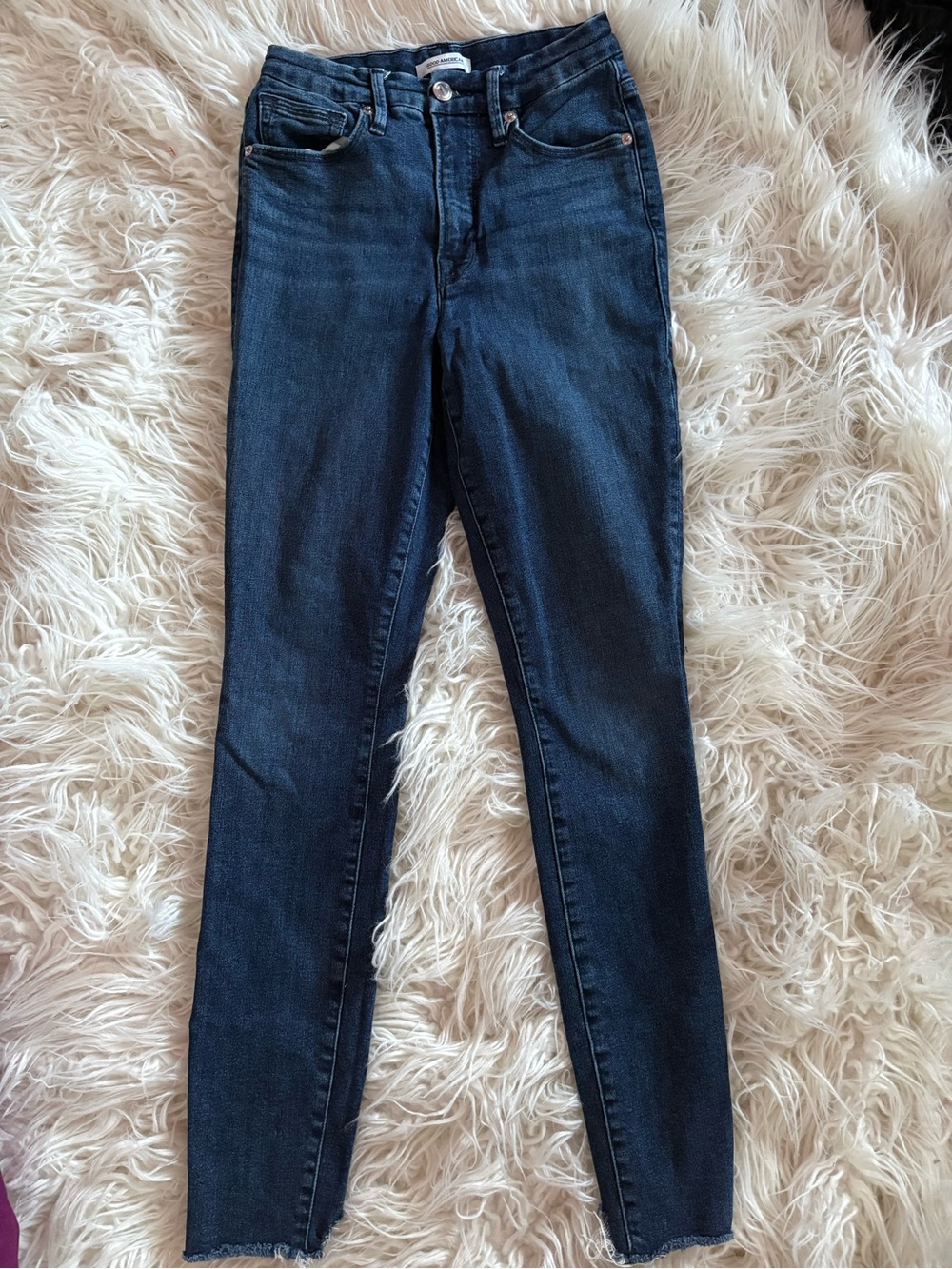 Good American Good Legs Skinny Jeans High Rise Raw Hem Blue 4/27 - Picture 3 of 9